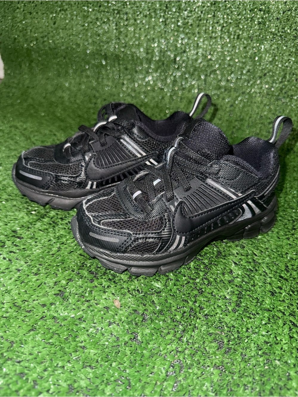 Vomero 5, size 10.5c